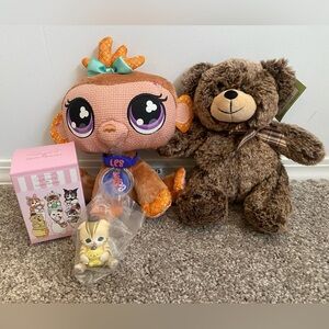 Y2K littlest pet shop 2007 monkey plushie lot sanrio mofusand pompompurin